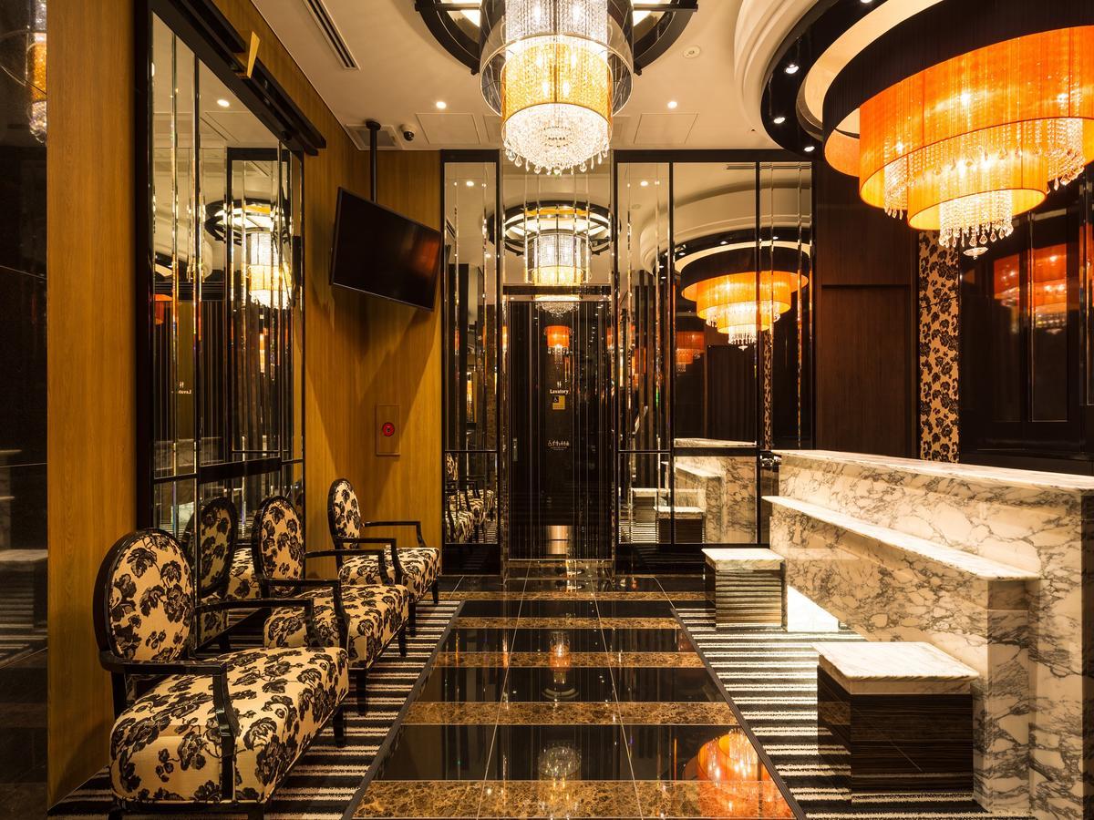 Apa Hotel Iidabashi Ekiminami Tokyo prefektur Exteriör bild